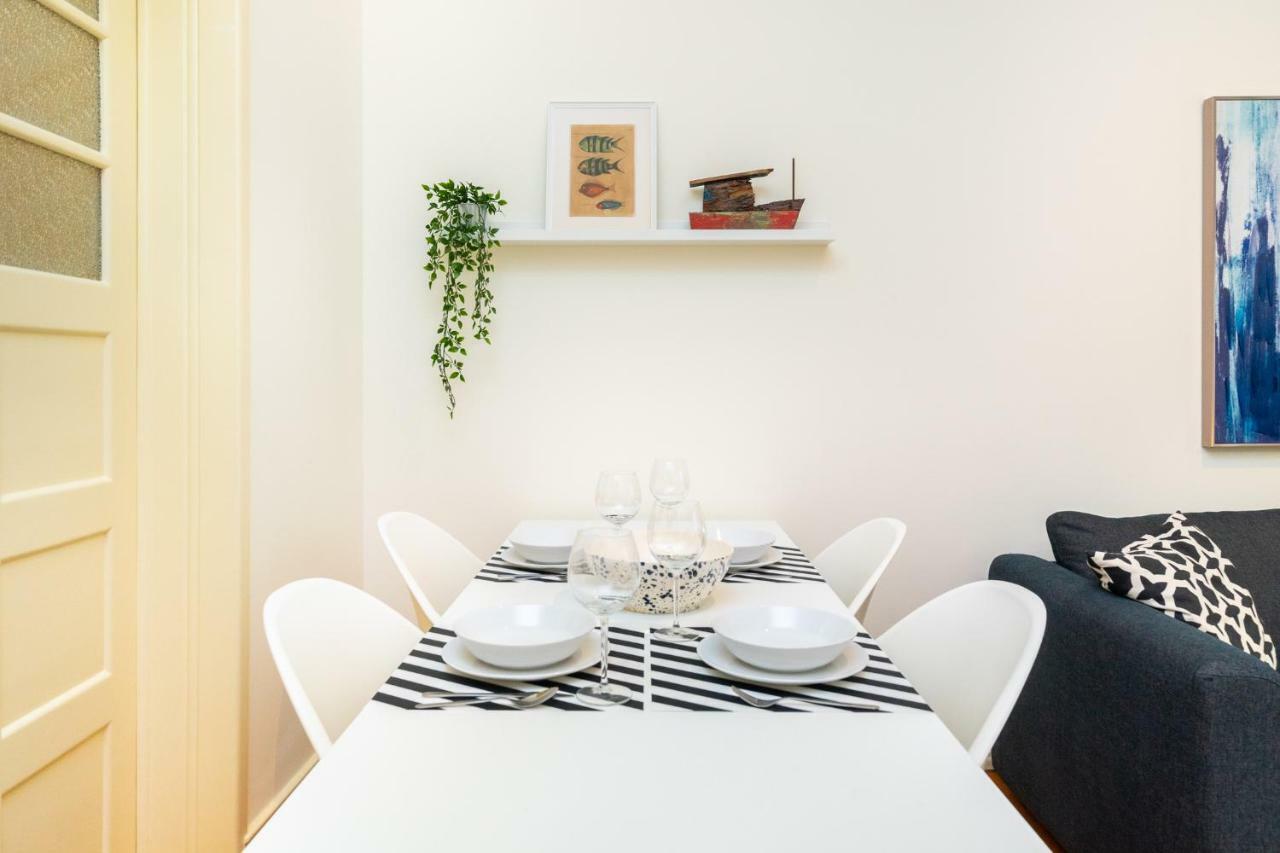 Whome Hideaway Family Apartment #1E Lisboa Екстериор снимка